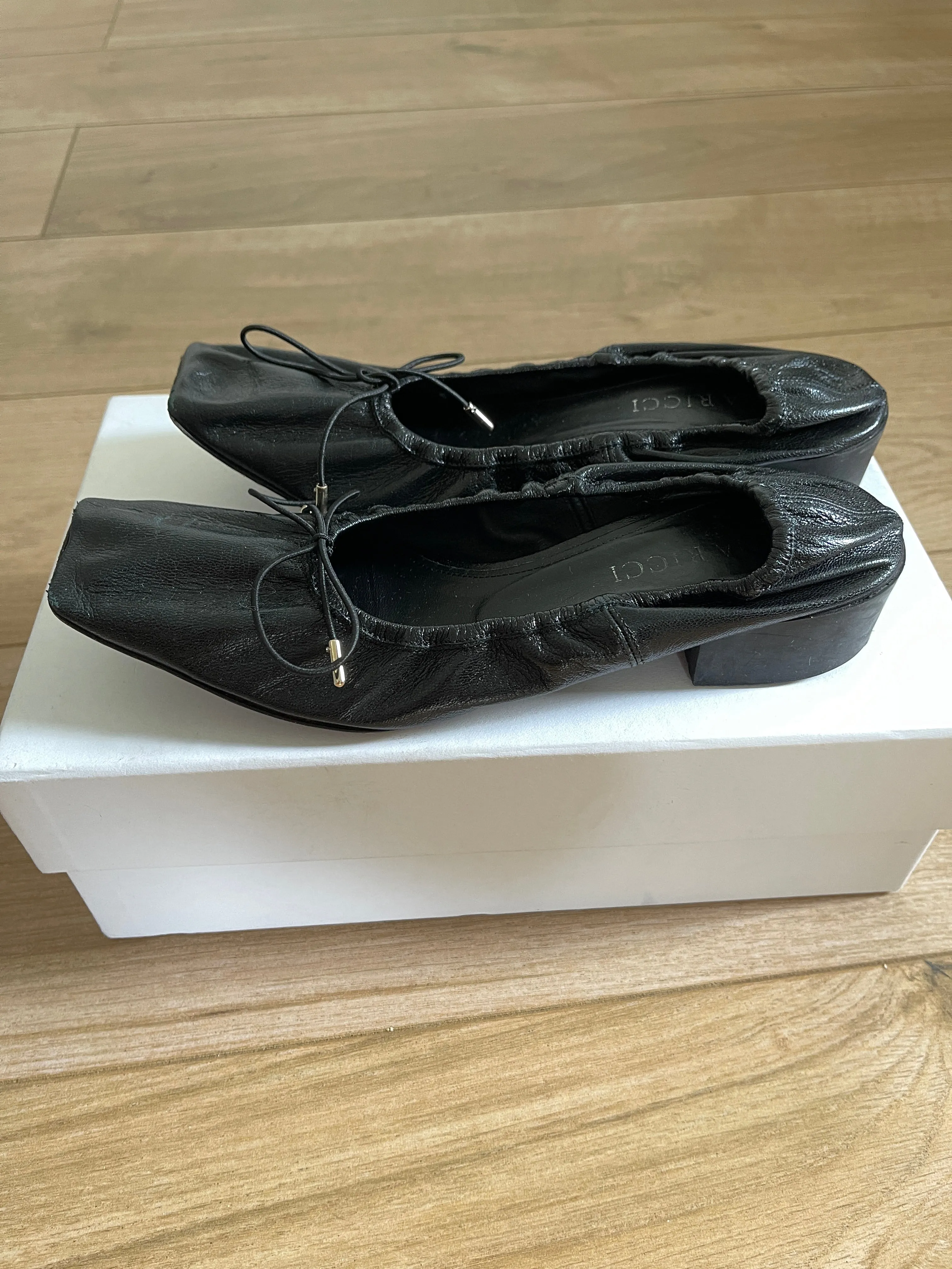 eu36,  real leather ballet flats, nina ricci