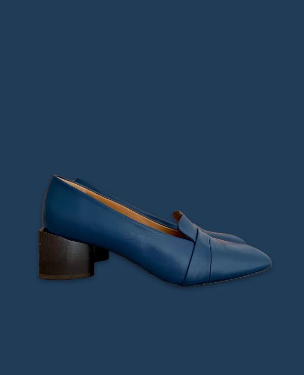 Instep Loafer
