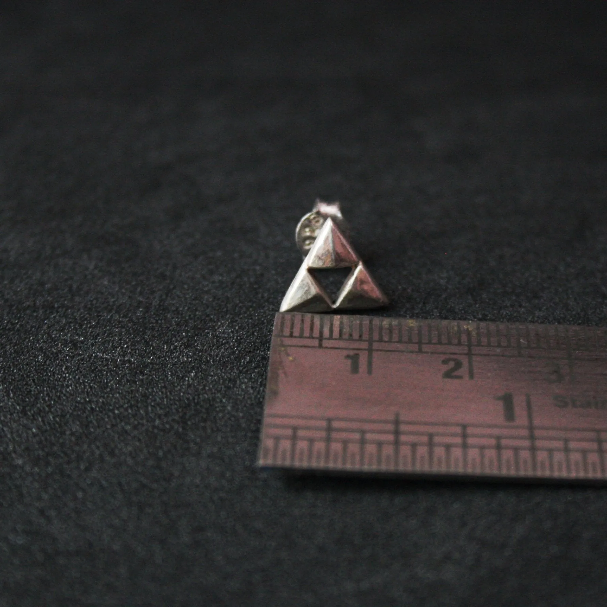 Pyramid Studs