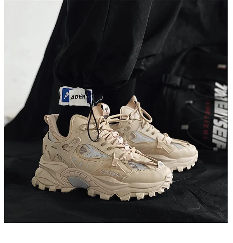 RM-11 Hiking Sneakers