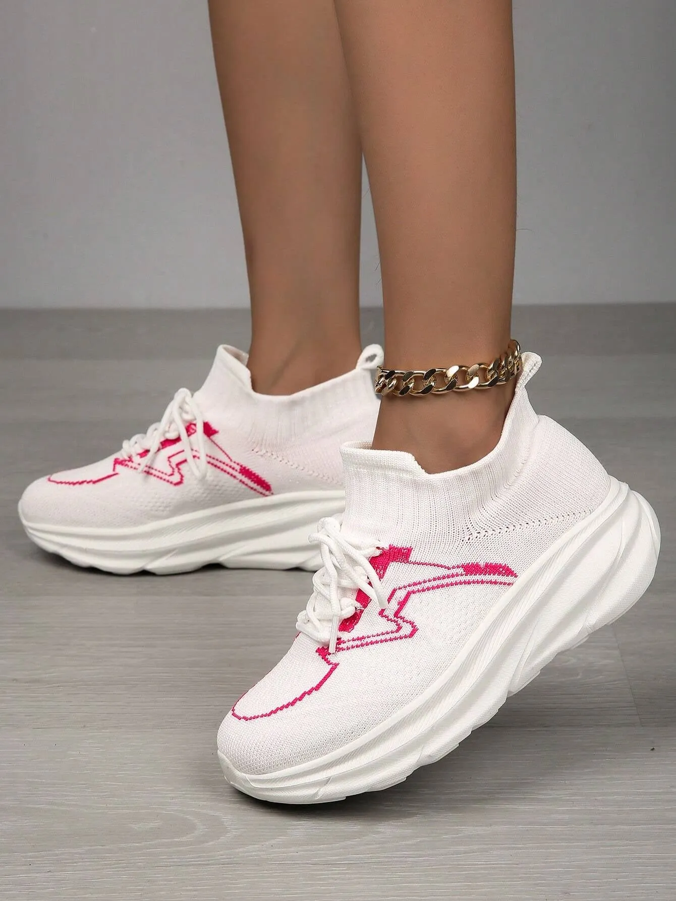 Sporty Sneakers for Women, Letter Patch Decor Lace up Front Running Shoes