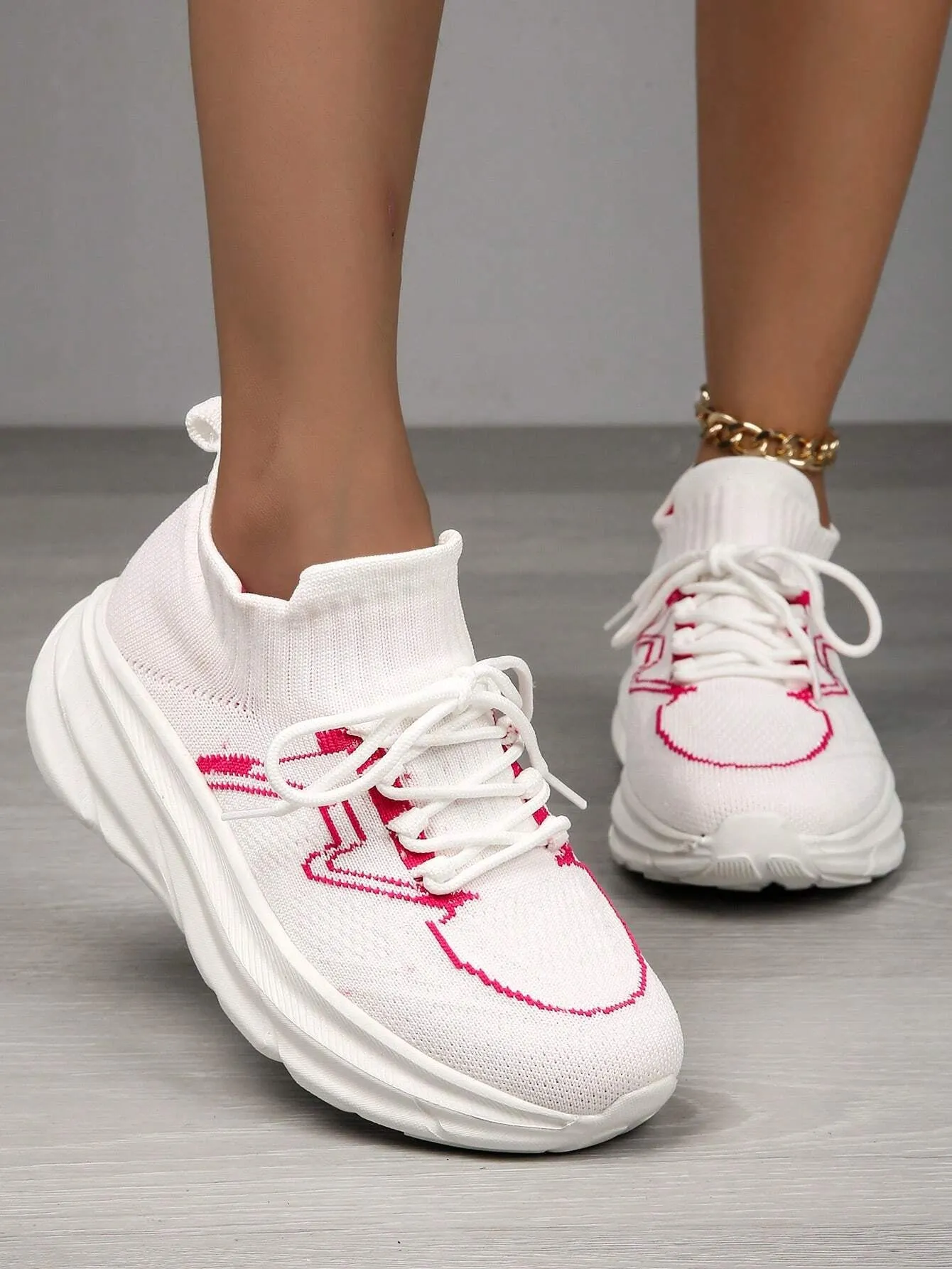 Sporty Sneakers for Women, Letter Patch Decor Lace up Front Running Shoes