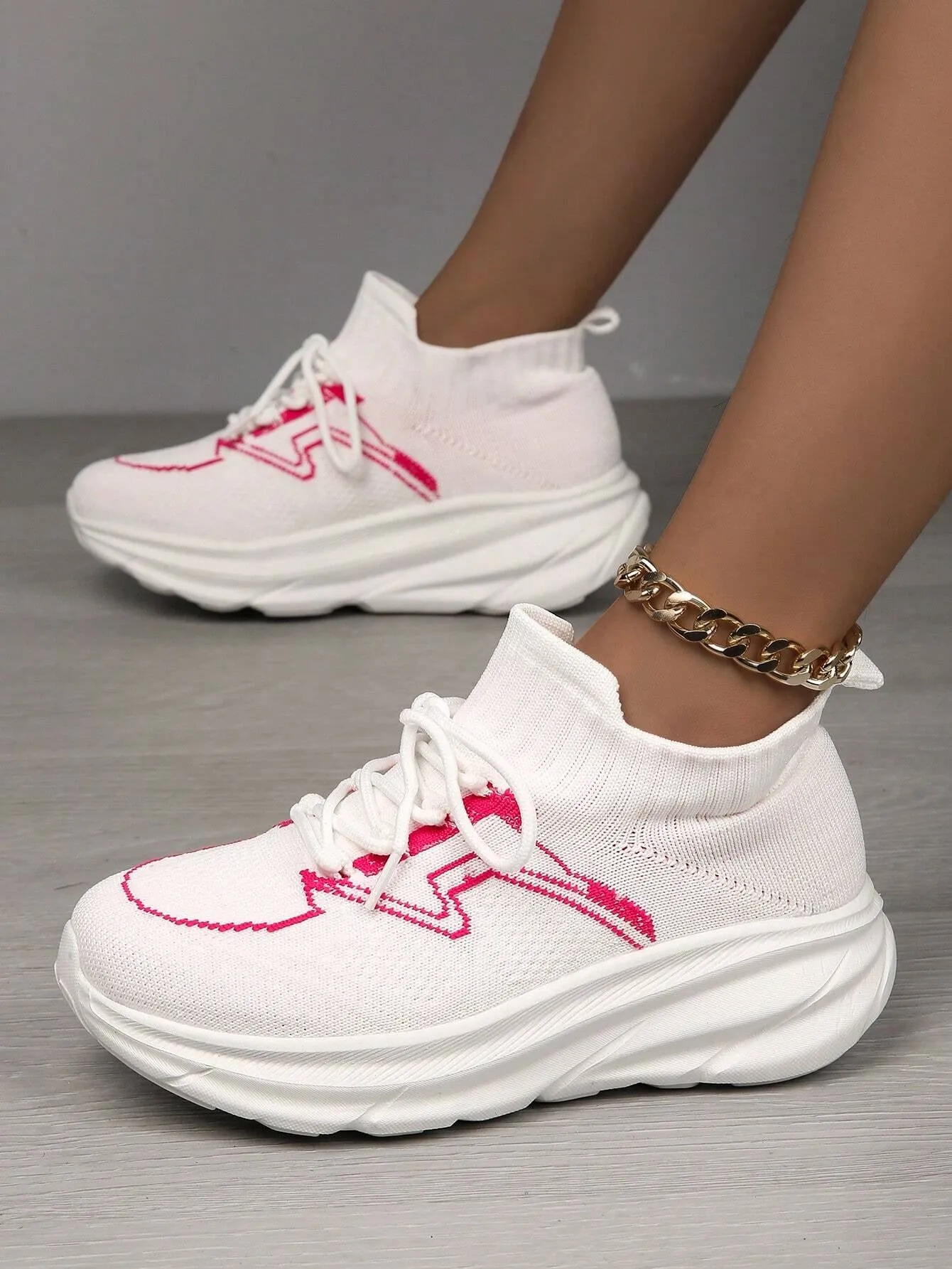 Sporty Sneakers for Women, Letter Patch Decor Lace up Front Running Shoes